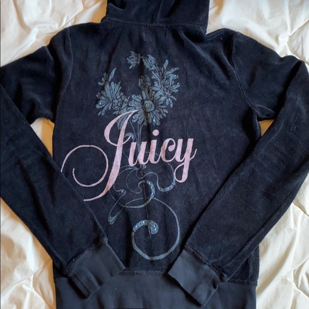 Juicy Couture set in black terry size Petite